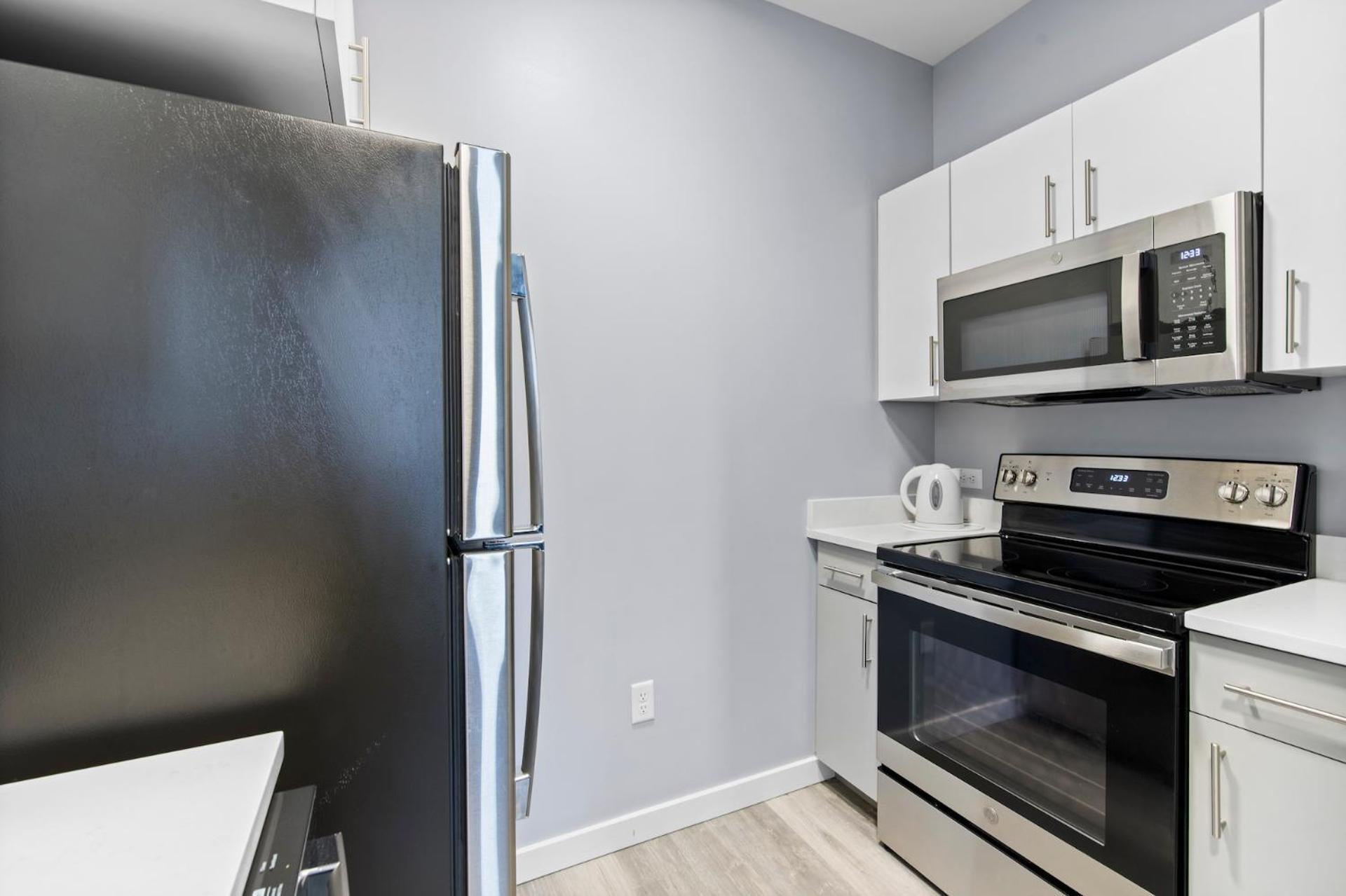 Everett Furnished Apartments Near Encore מראה חיצוני תמונה
