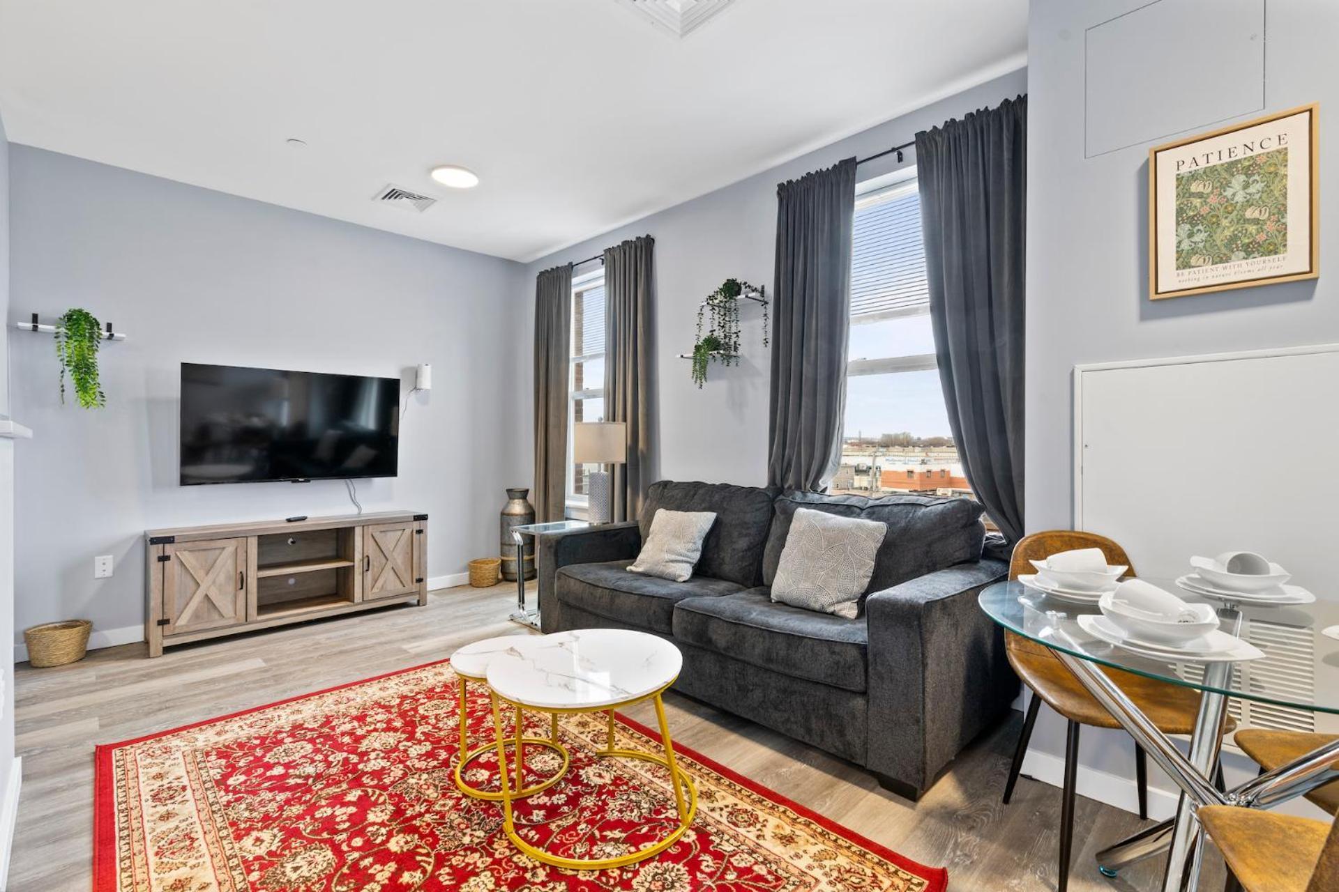 Everett Furnished Apartments Near Encore חדר תמונה
