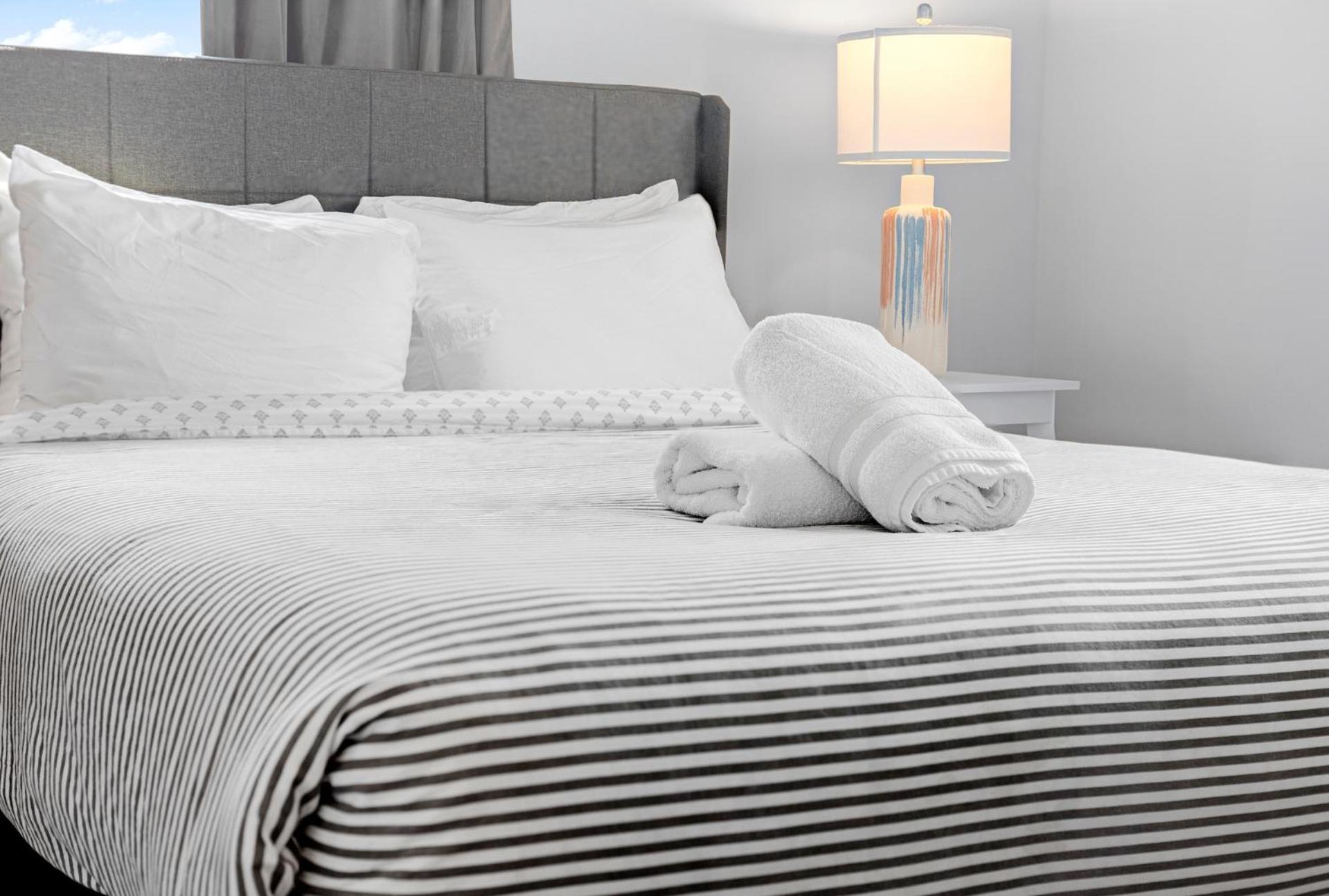Everett Furnished Apartments Near Encore חדר תמונה