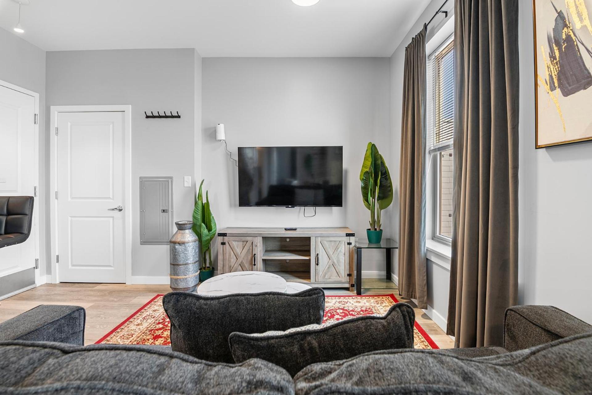 Everett Furnished Apartments Near Encore חדר תמונה
