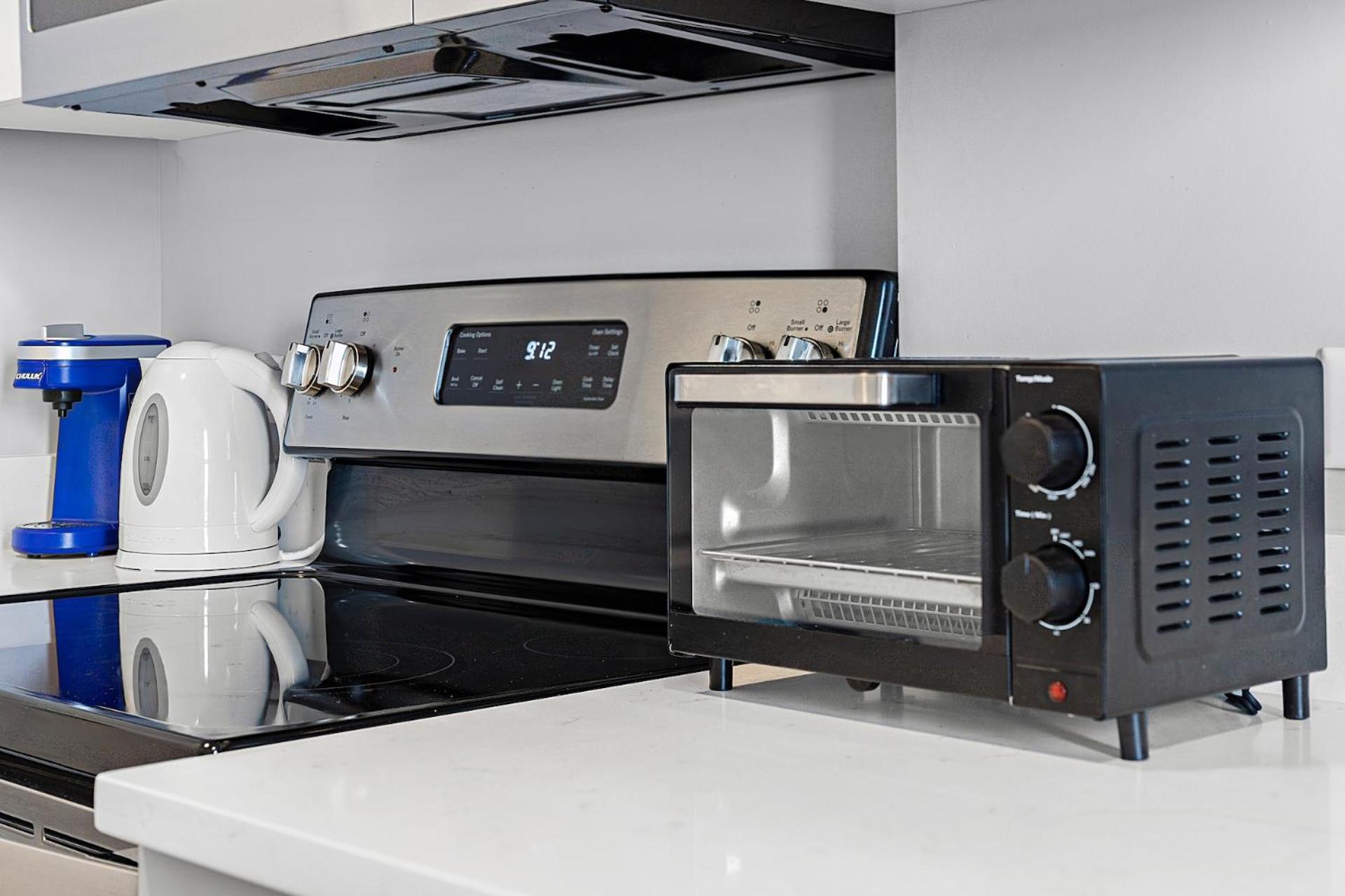 Everett Furnished Apartments Near Encore חדר תמונה